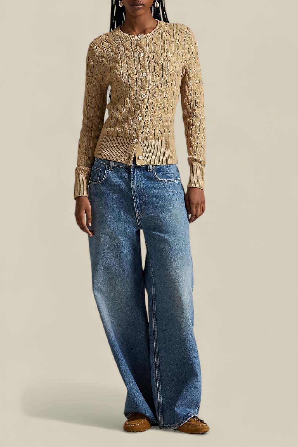 תמונת כל הלוק של קרדיג כותנה